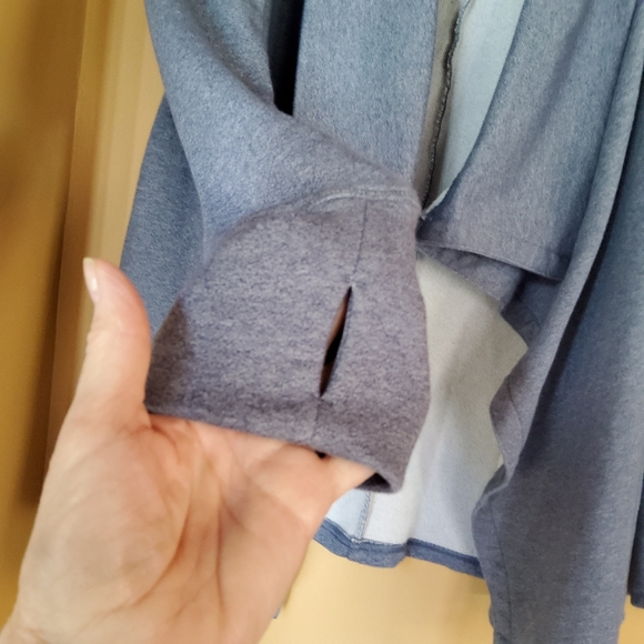 Athletic Works Open Front Waterfall Style Sweater - Picture 4 of 6